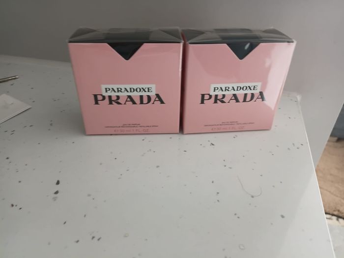 perfume Prada 1 bottle left