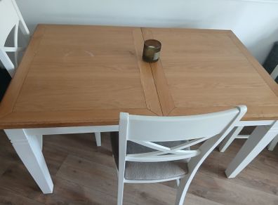 Extendible  table