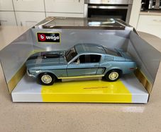 Ford Mustang GT Cobra Jet 1/18 Burago Rare
