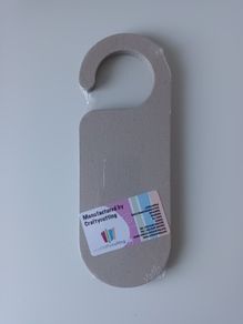 Crafts - Door Hangers x 6 to decorate