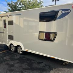 2021 Compass Connoisseur 868