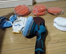 car polishing