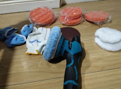 car polishing