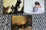 3x Kate Bush 7" singles