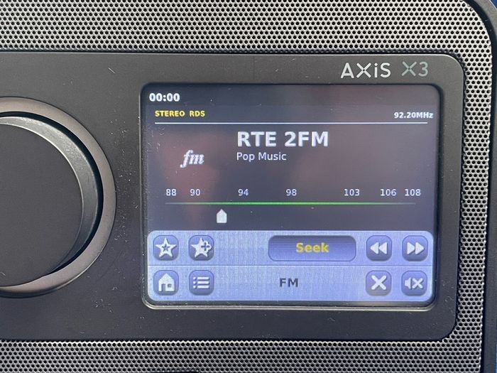 Revo Axis X3 internet radio with lightning dock