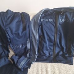 mens Nike tracksuit