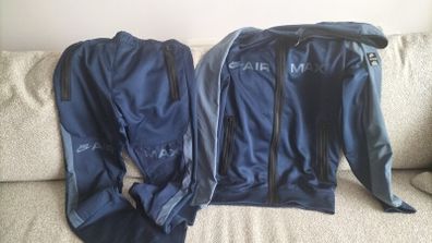 mens Nike tracksuit