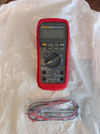 Fluke 28 II Ex multimeter