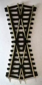 Peco Small Diamond Crossover - ST250