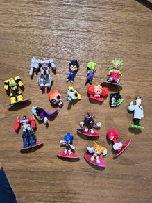 Mini Figurines Collection bundle