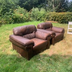 leather arm chairs