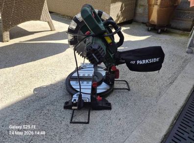 Compound Mitre Saw