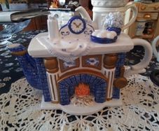The Manor House Novelty Teapot