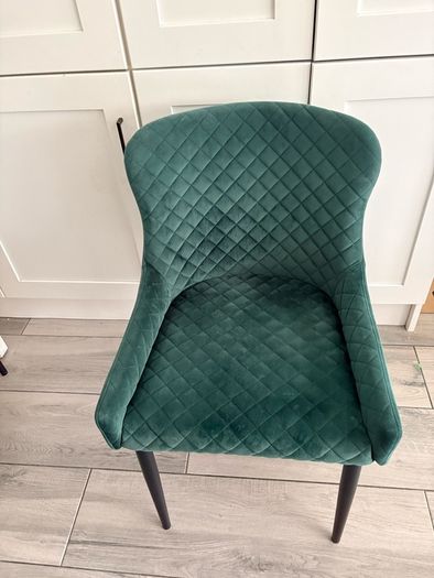 Green velvet dining chairs (x4) plus matching bar stools (x3)