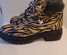 Leppard  boots