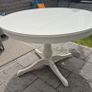 round table Image 7