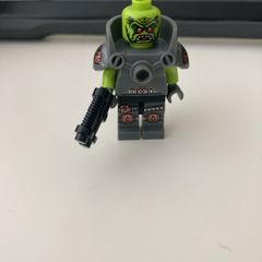 lego alien avenger mini figure series 9