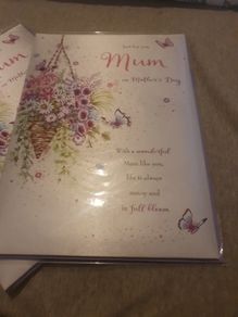 Mother's Day Cards x 2 for 4.00euro .. (20th March)