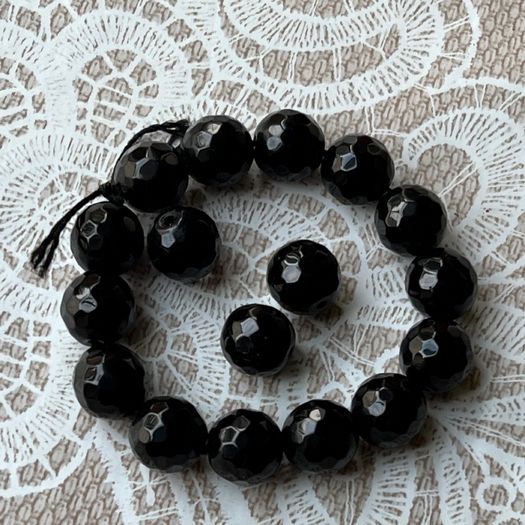 Beads stunning faceted black agate 14 mm