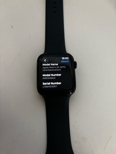 Apple Watch SE 2nd Gen 44mm GPS