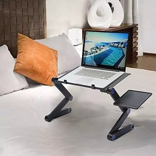 Laptop stand