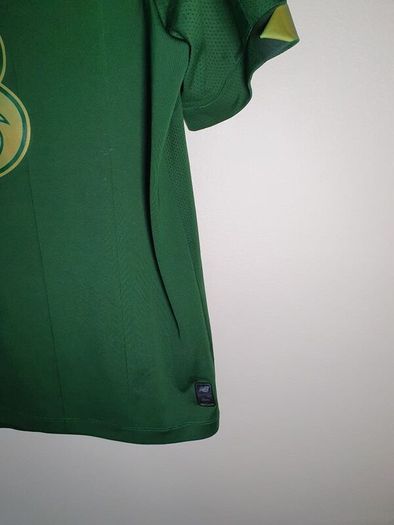New balance 2019-20 home shirt size medium ptp 21" in great condition