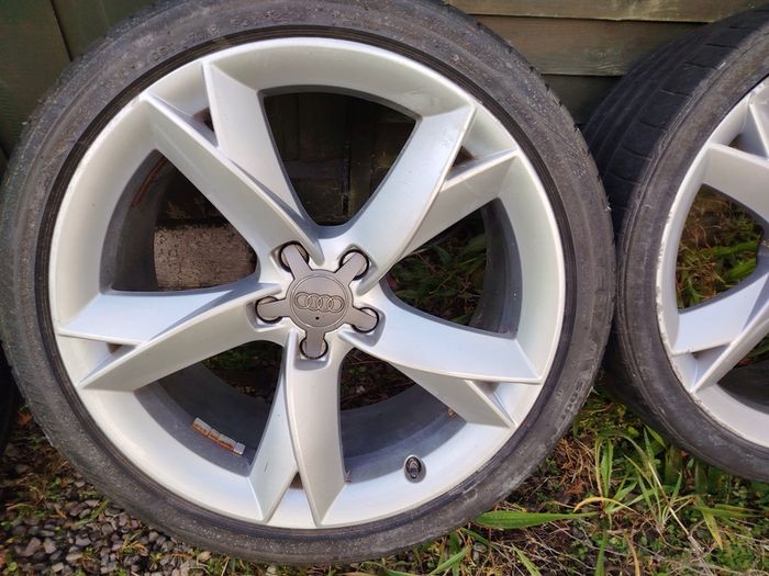 AUDI 19" Alloy Wheels