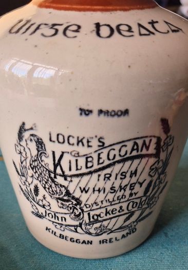 Vintage Lockes Whiskey hug