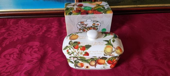 47 Piece Royal Imperial Bone China Tea Set With Mixed Fruit Garden Collection For 10 Person Setting