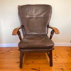 Elegant Vintage Armchair | Upholstered Wooden Frame