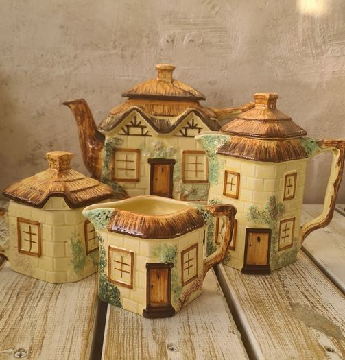 Tea Coffee Set Keele Street Pottery