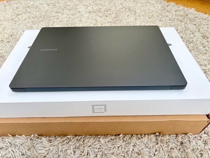 Samsung galaxy book 3 Ultra 16" 3K Oled