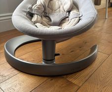 Nuna Leaf Curv - Swinging Chair