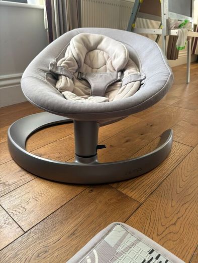 Nuna Leaf Curv - Swinging Chair