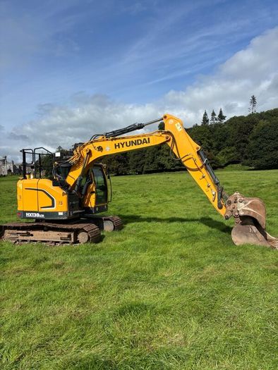 2020 Hyundai HX130 digger