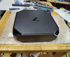 HP Z2 mini workstation PC Intel i7/ 16gb DDR4/Quadro Graphics/SSD+HDD/W11