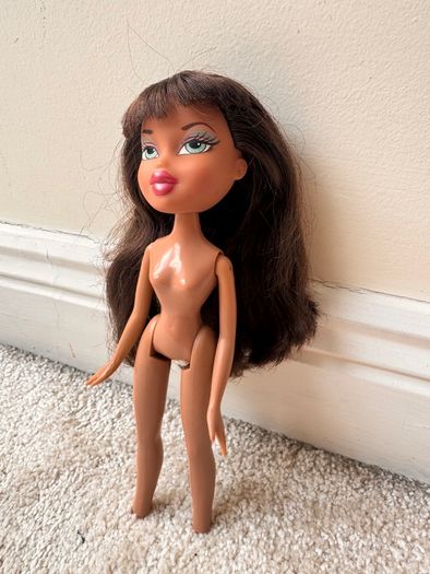 Bratz Dana Vintage doll Sun Kissed Summer First Edition Used Please see photos