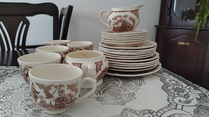 Vintage Alfred Meakin Fair Winds Dinner Tea Set Staffordshire