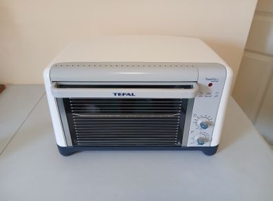 Tefal countertop oven and grill