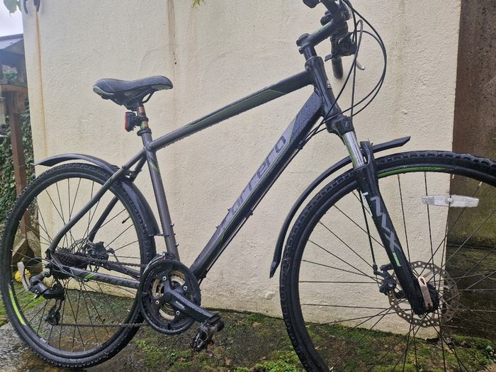 Bicycle Carrera Crossfire Two