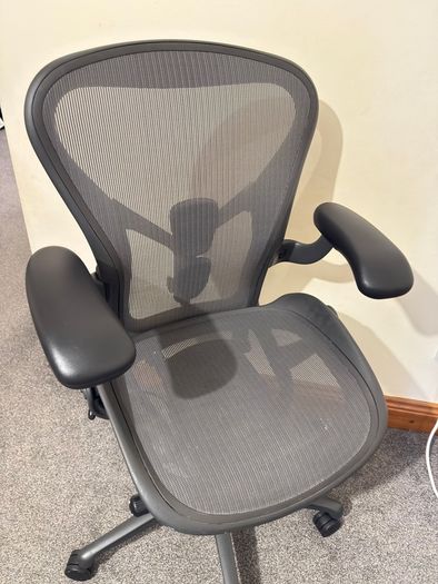 Herman Miller Aeron Chair