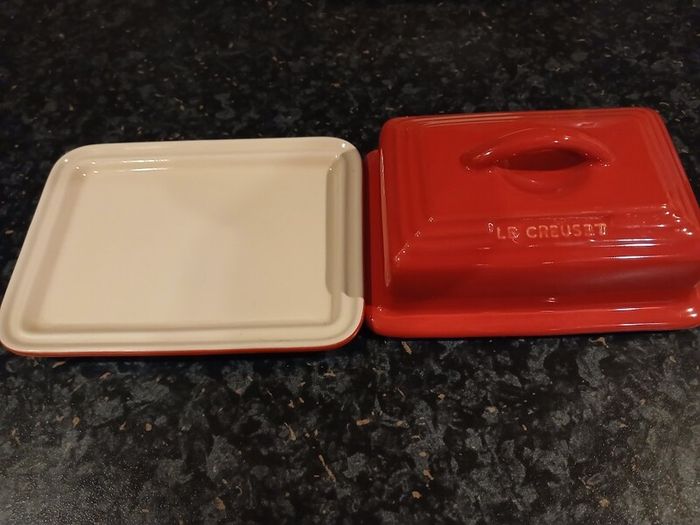 Le Creuset butter dish