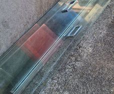 Shower screen