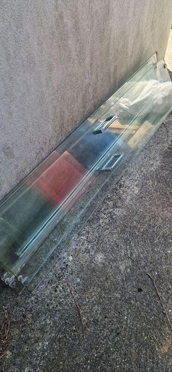 Shower screen