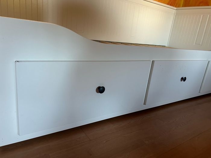 IKEA Hemnes day bed