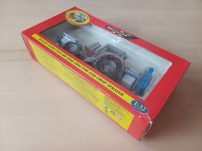 Britains Massey Ferguson MF 3680 Tractor and Crop Sprayer Farm Model 1:32 Scale 9607 MINT