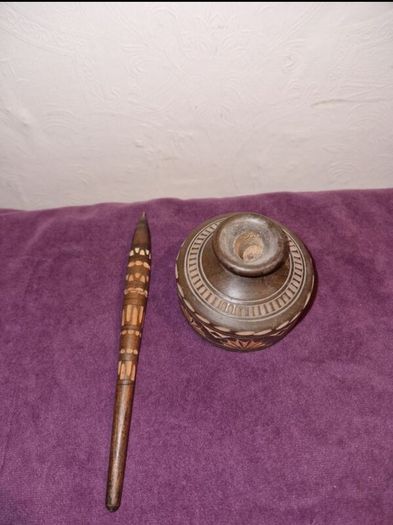 Hand Carved African wooden pen