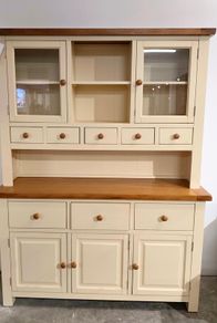 Oak Buffet Sideboard and Hutch