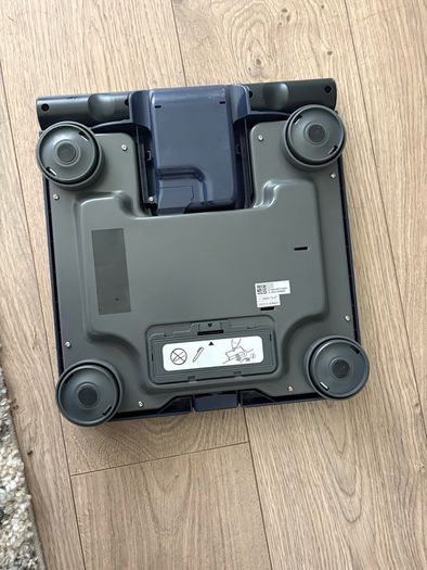 Omron body scale