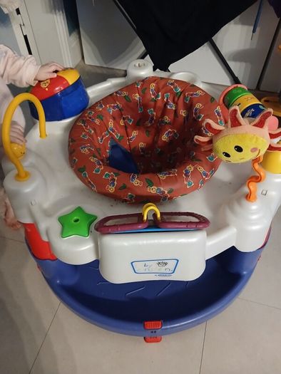 baby activity station